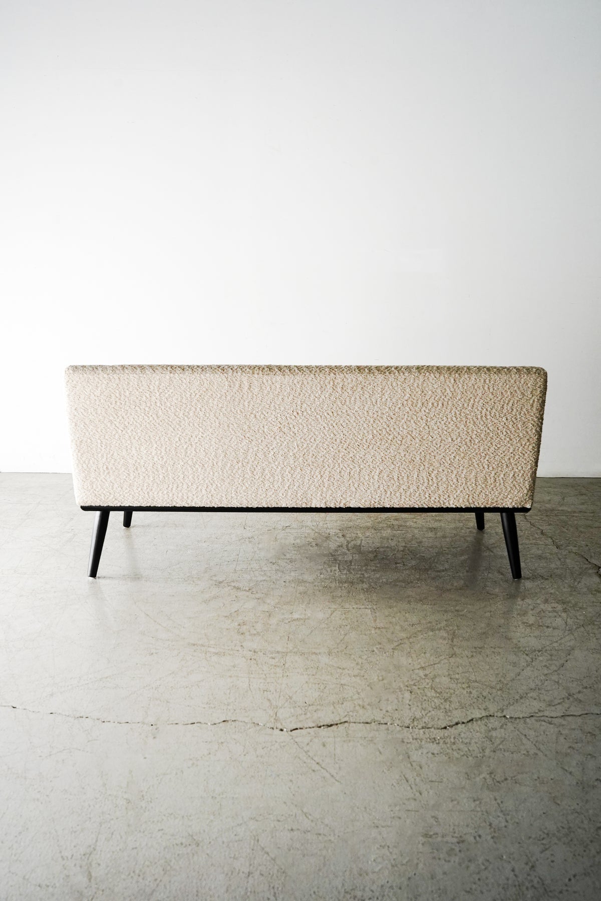 HOOK<br>Fabric 2P Sofa <br> Ivory - ヴィンテージ SHARK ATTACK