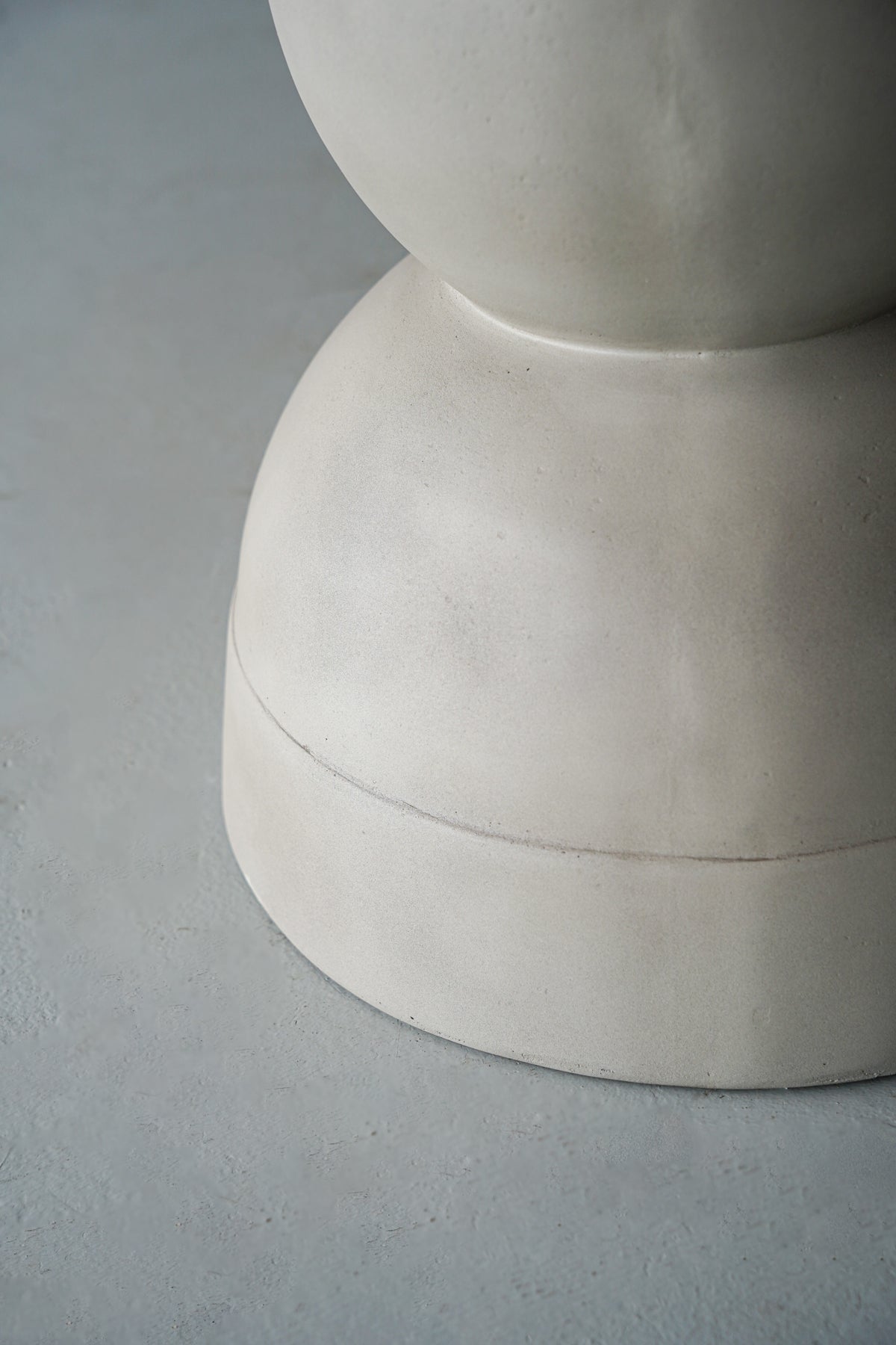 HOOK<br>Fiber concrete Side Table - 1 hold×1(大阪在庫分) nkmr - ヴィンテージ SHARK ATTACK