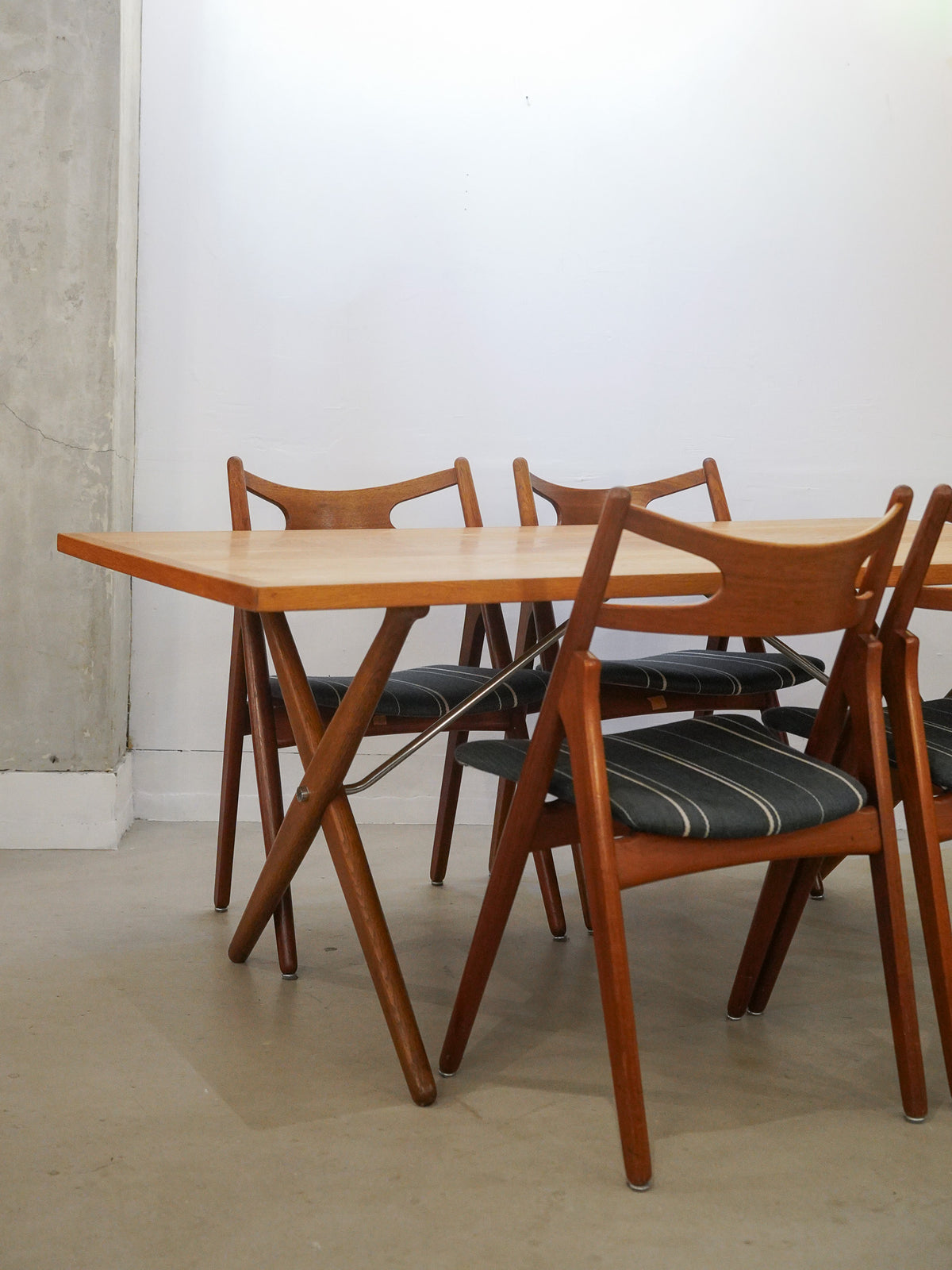 Andreas Tuck , Hans J. Wegner - Denmark , 1950s - "AT-303" ダイニングテーブル