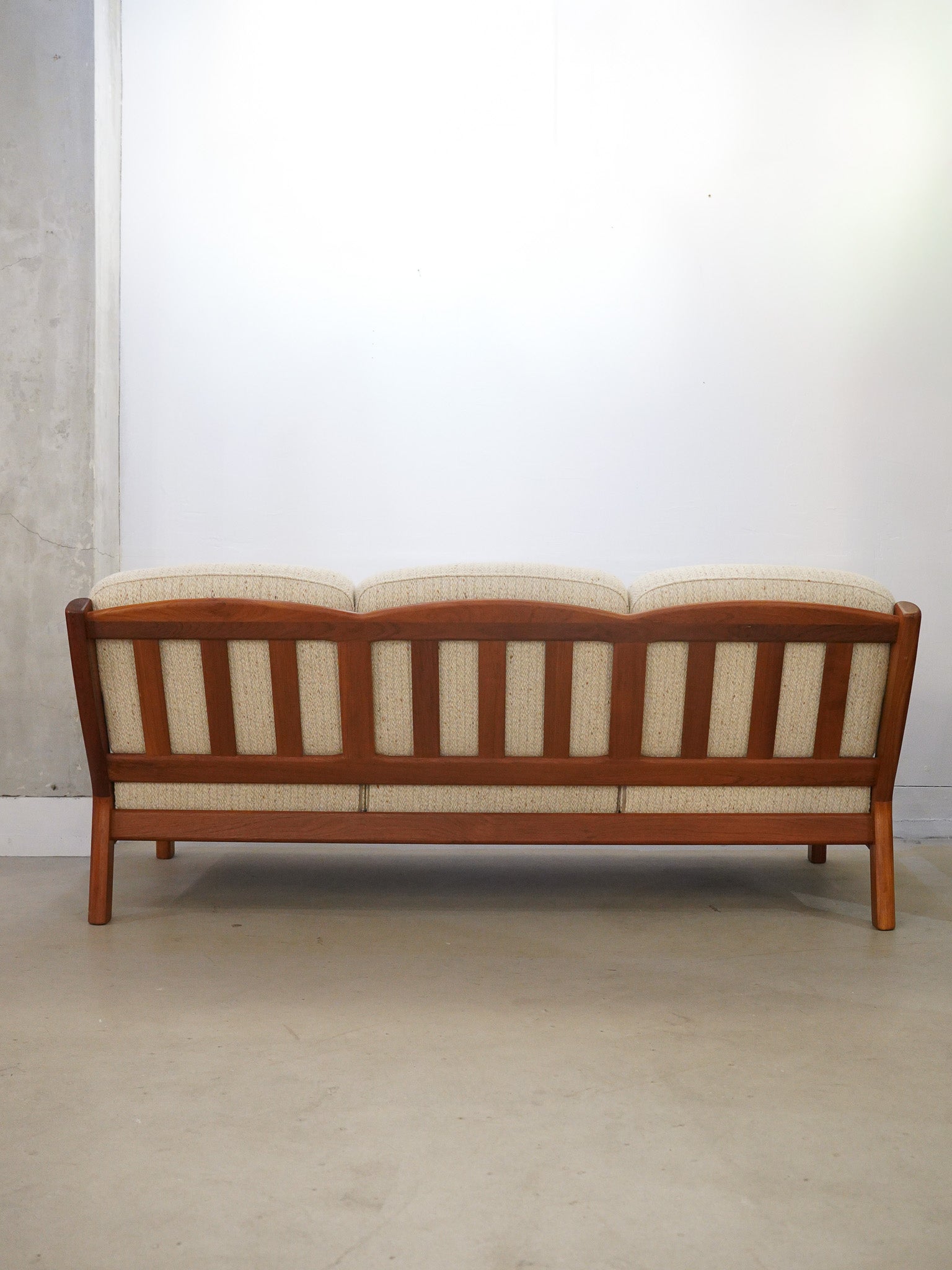 Mobel BB Fabrik , S.Burchardt-Nielsen  - 1960’s-1970’s , Denmark - 3シーターソファ - 大阪店