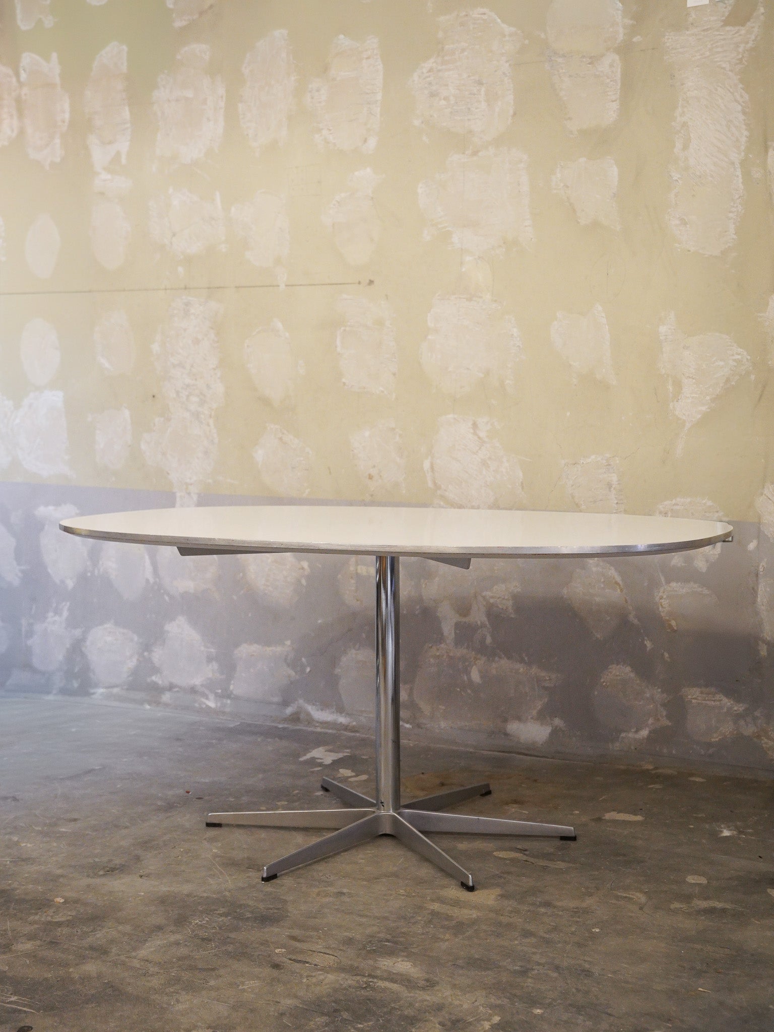Fritz Hansen , Piet Hein & Arne Jacobsen - 1986 , Denmark -  "6 Star Table" ダイニングテーブル - 大阪店