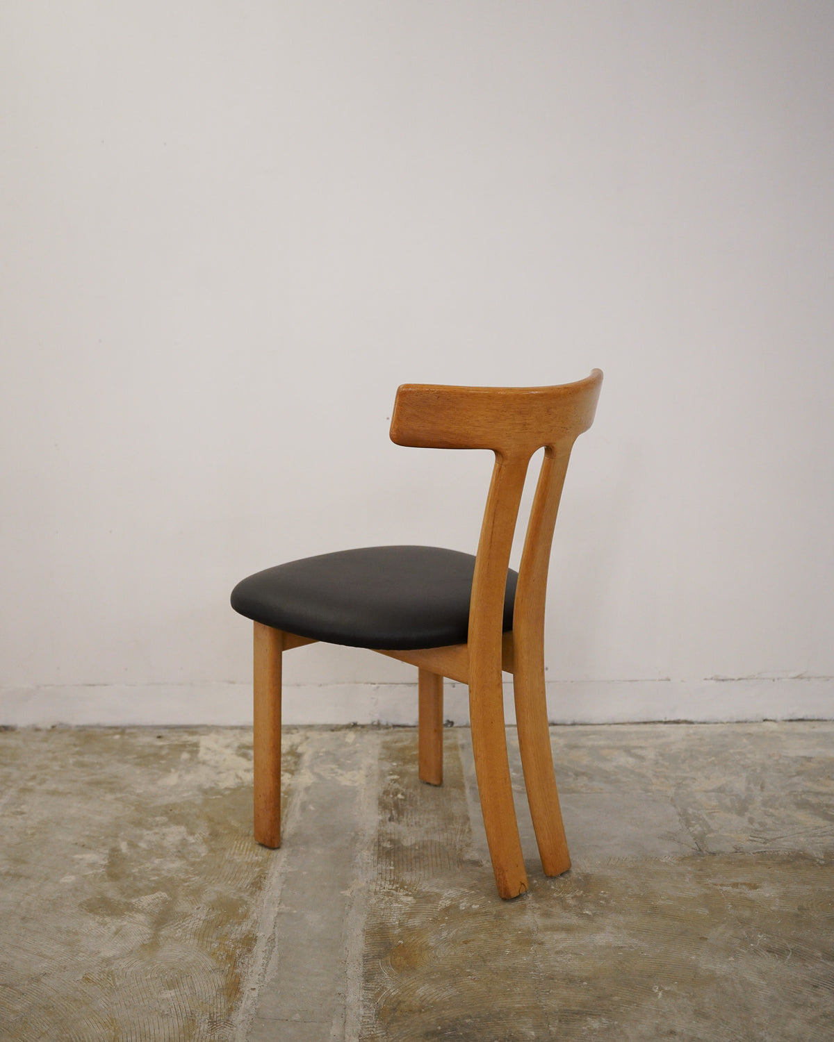 P. Jeppesen , Ole Wanscher - Denmark , 1970s - ”T-Chair” ダイニングチェア