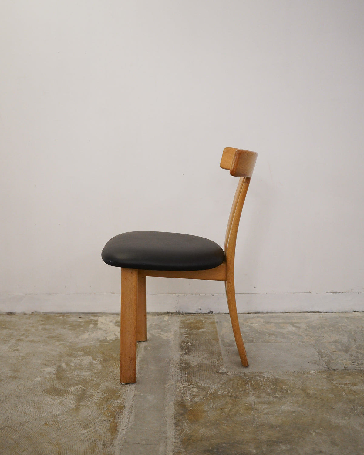 P. Jeppesen , Ole Wanscher - Denmark , 1970s - ”T-Chair” ダイニングチェア