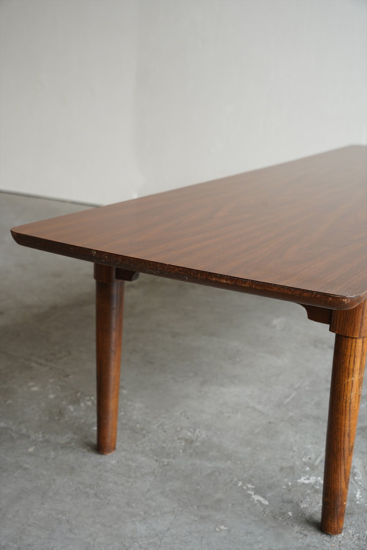 Delta Wood Products<br>ウッド コーヒーテーブル<br>1991 , the U.S.<br>大阪店 - ヴィンテージ SHARK ATTACK
