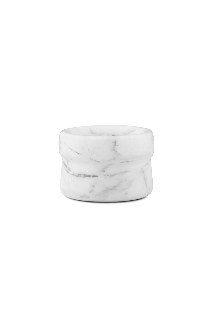 Normann Copenhagen<br>Craft Cellar White<br>大和店 - ヴィンテージ SHARK ATTACK