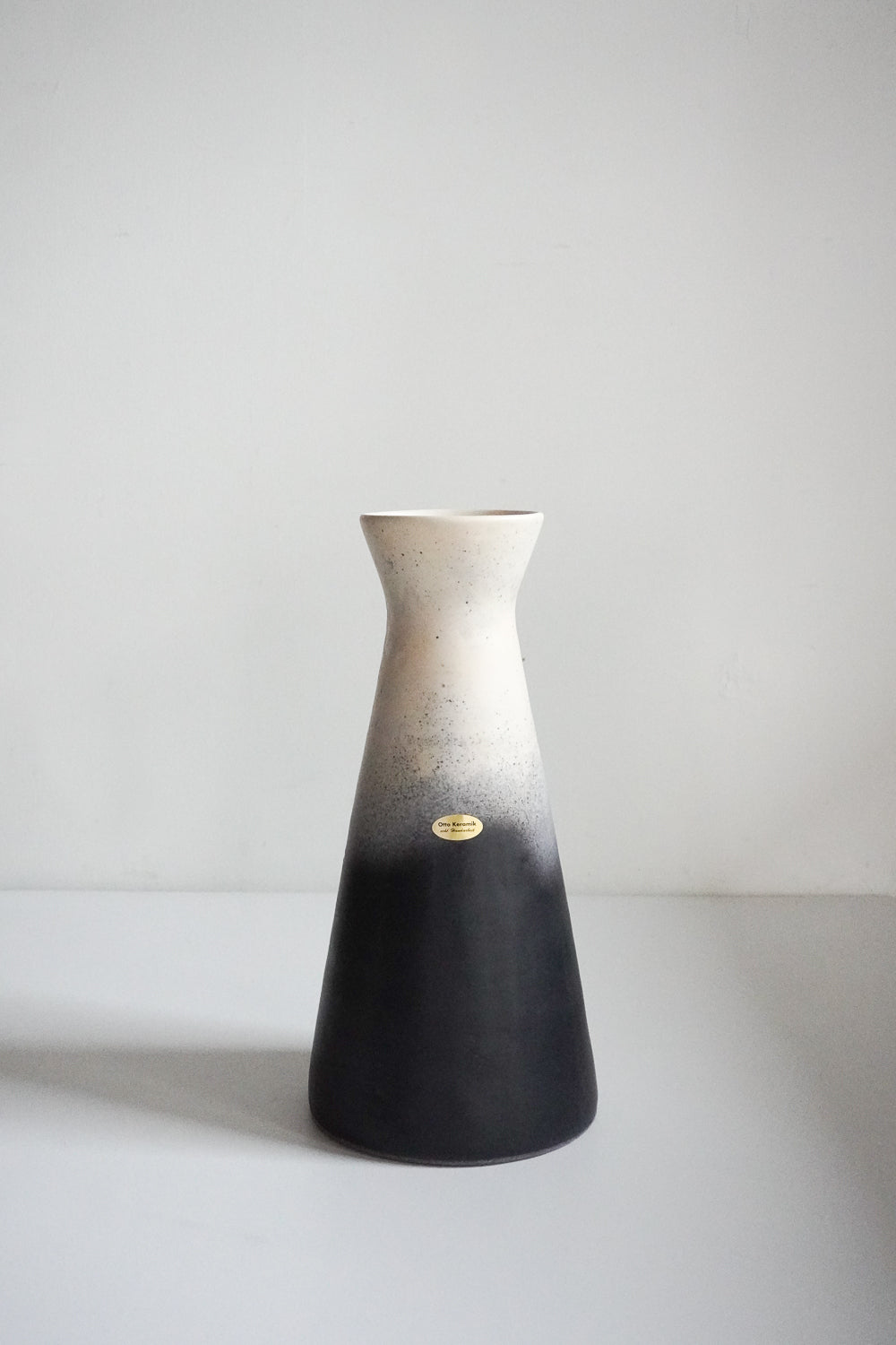 Otto Keramik <br>Vase 2633 <br>Otto Keramik Tokyo - ヴィンテージ SHARK ATTACK