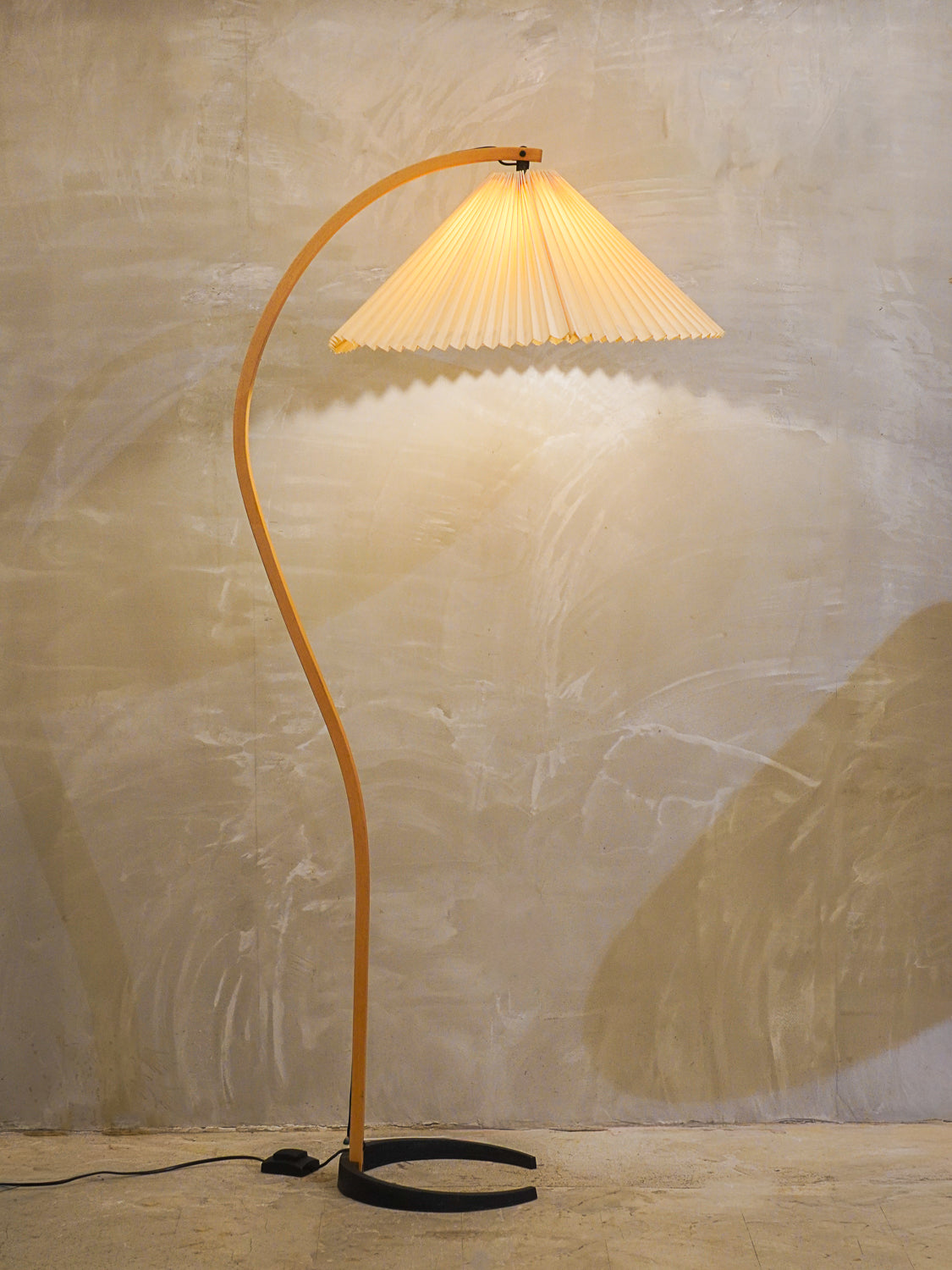 Caprani light ,  Mads Caprani - Denmark , 1970s - TIMBERLINE フロアランプ