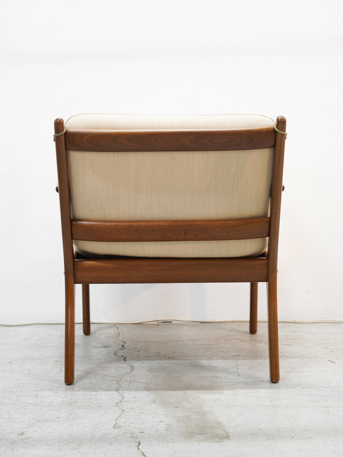 P. Jeppesen , Ole Wanscher - Denmark , 1960-70s - "PJ112" ファブリック 1シーターソファ(A)