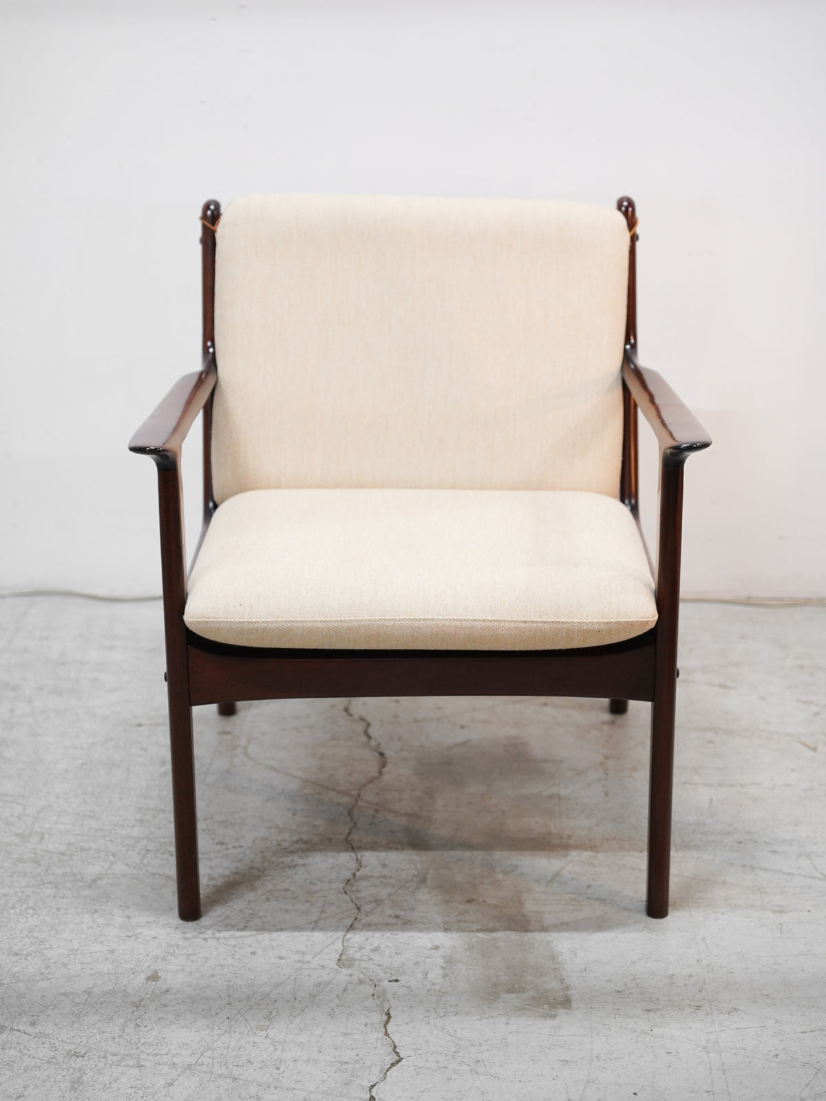 P. Jeppesen , Ole Wanscher - Denmark , 1960-70s - "PJ112" 1シーターソファ(B)