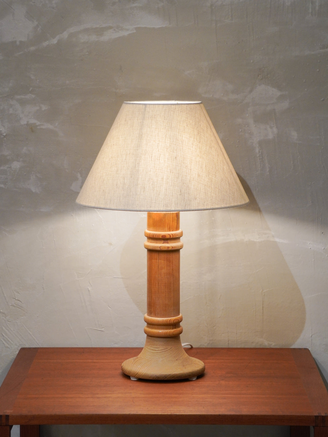 パインウッド テーブルランプ - Sweden - cerote antiques