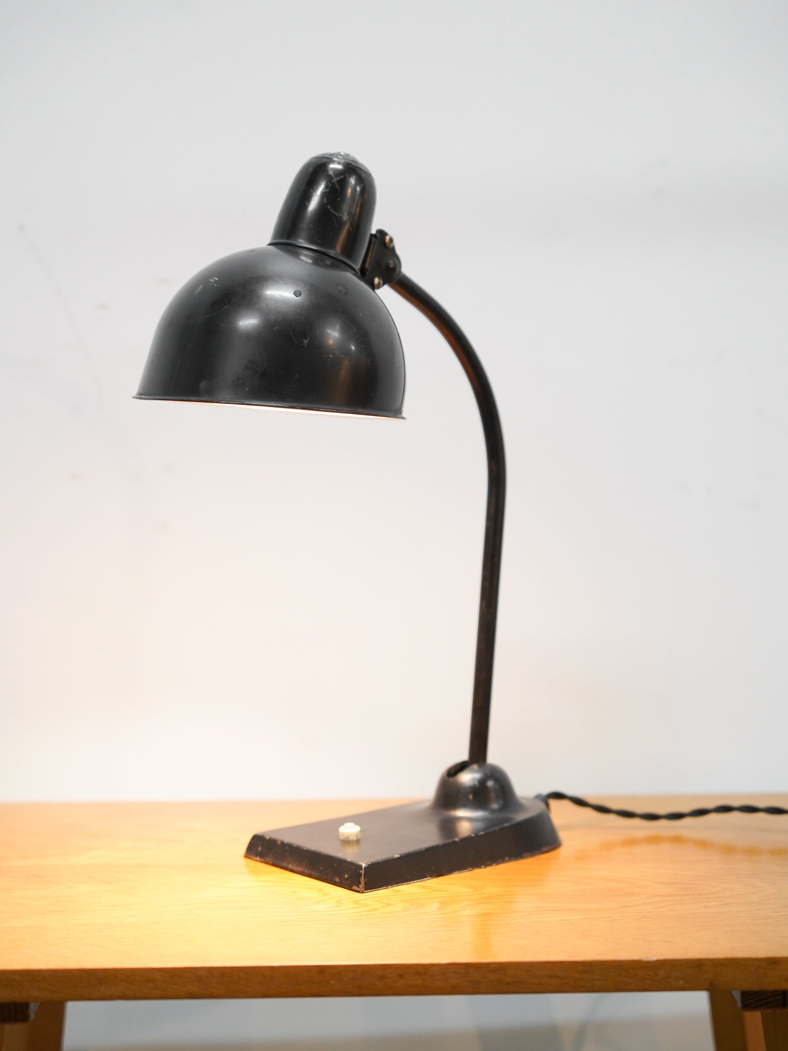 Christian Dell - デスクランプ - 1930's , Germany - cerote antiques
