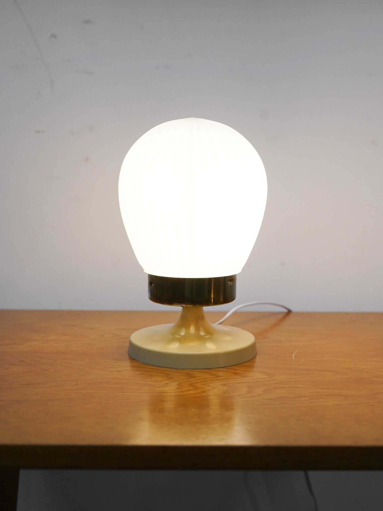 ELEKTRO INSTALA JÍLOVÉ U DĚČÍNA - ガラス テーブルランプ - 1960's-1970's , Czechoslovakia - cerote antiques