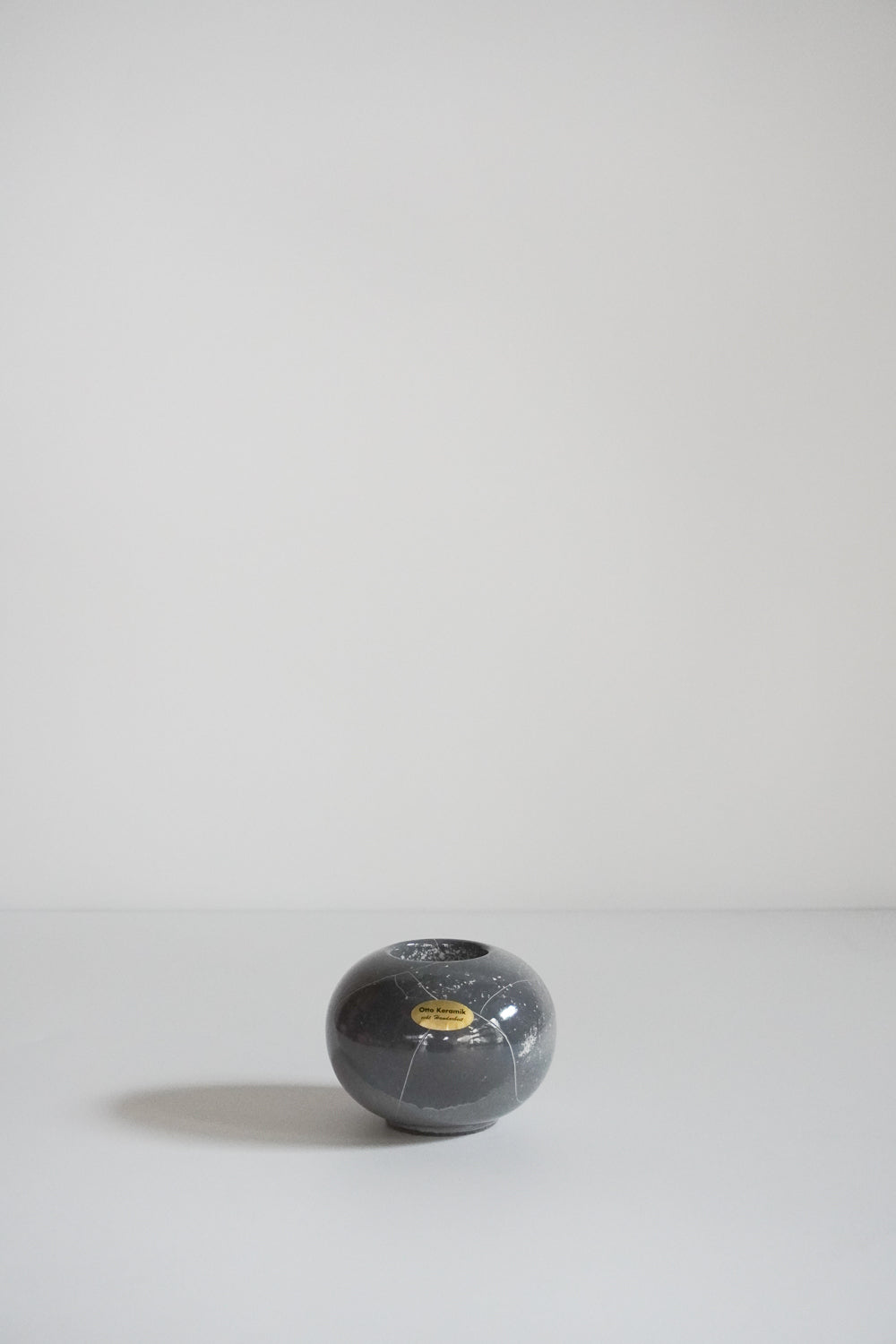Otto Keramik <br>CandleHolder 8183 <br>Otto Keramik Tokyo・大阪店・大和店 - ヴィンテージ SHARK ATTACK
