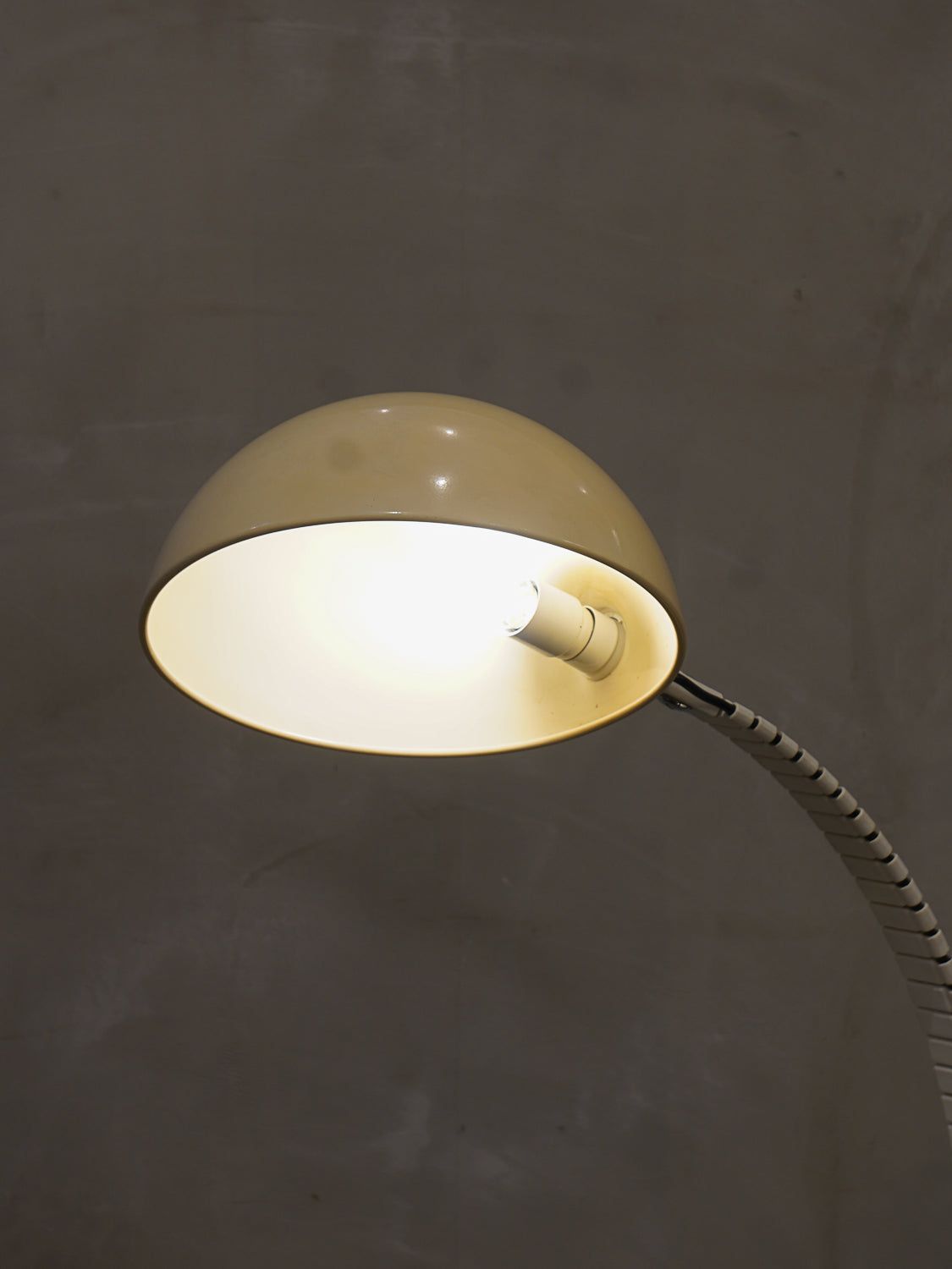 Martinelli Luce社 - "Model 660"テーブルランプ - 1970's Italy - cerote antiques