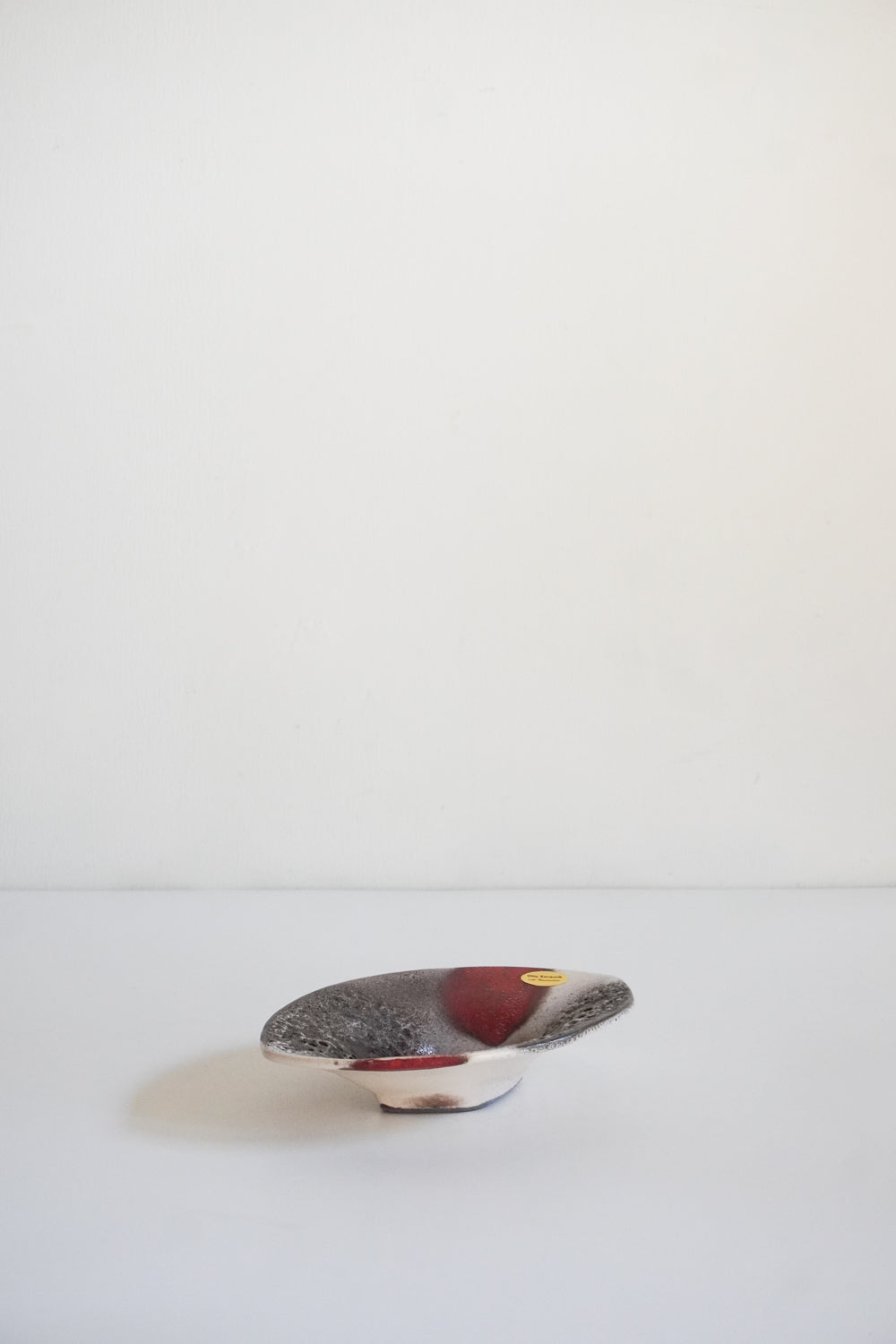 Otto Keramik <br>Plate 5211 <br>Otto Keramik Tokyo・cerote antiques - ヴィンテージ SHARK ATTACK