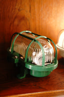 zangra <br>outdoor or bathroom green bulkhead light <br>大和店