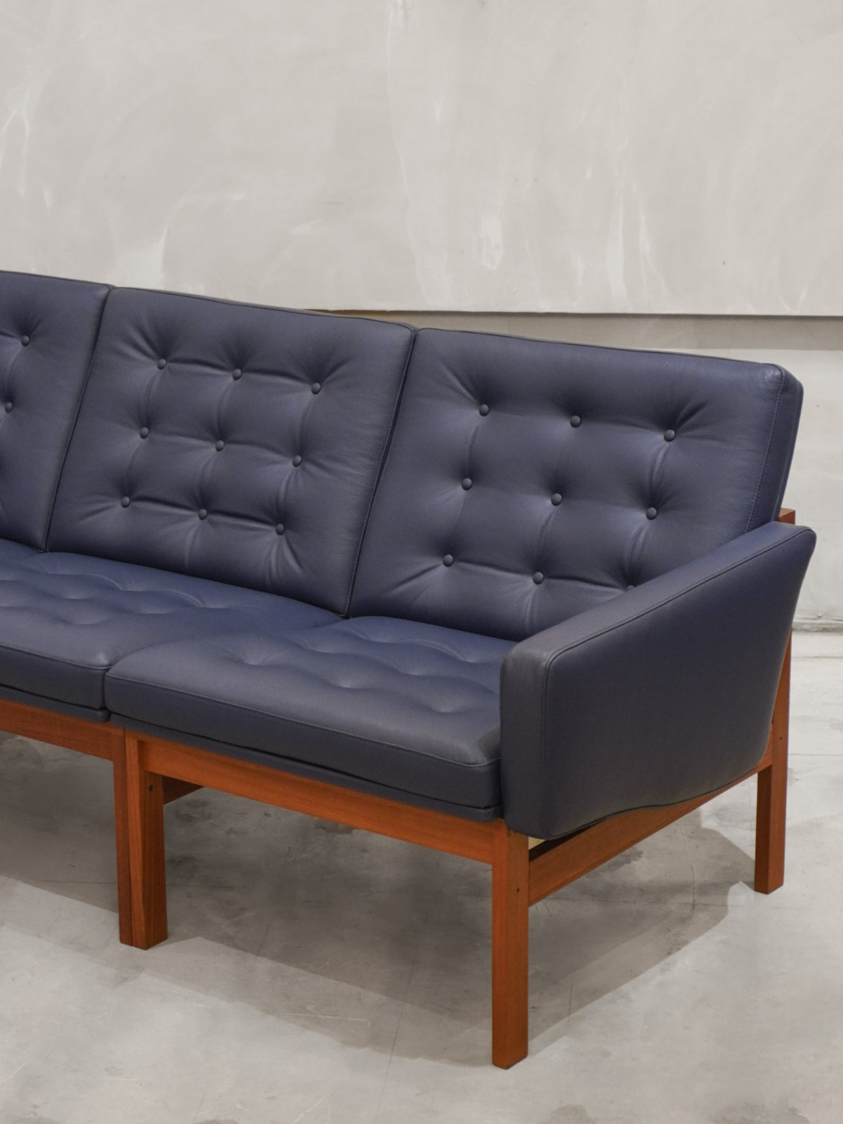 France & Son , Ole Gjerløv Knudsen & Torben Lind - Denmark , 1960s - "Moduline" 3シーターソファ