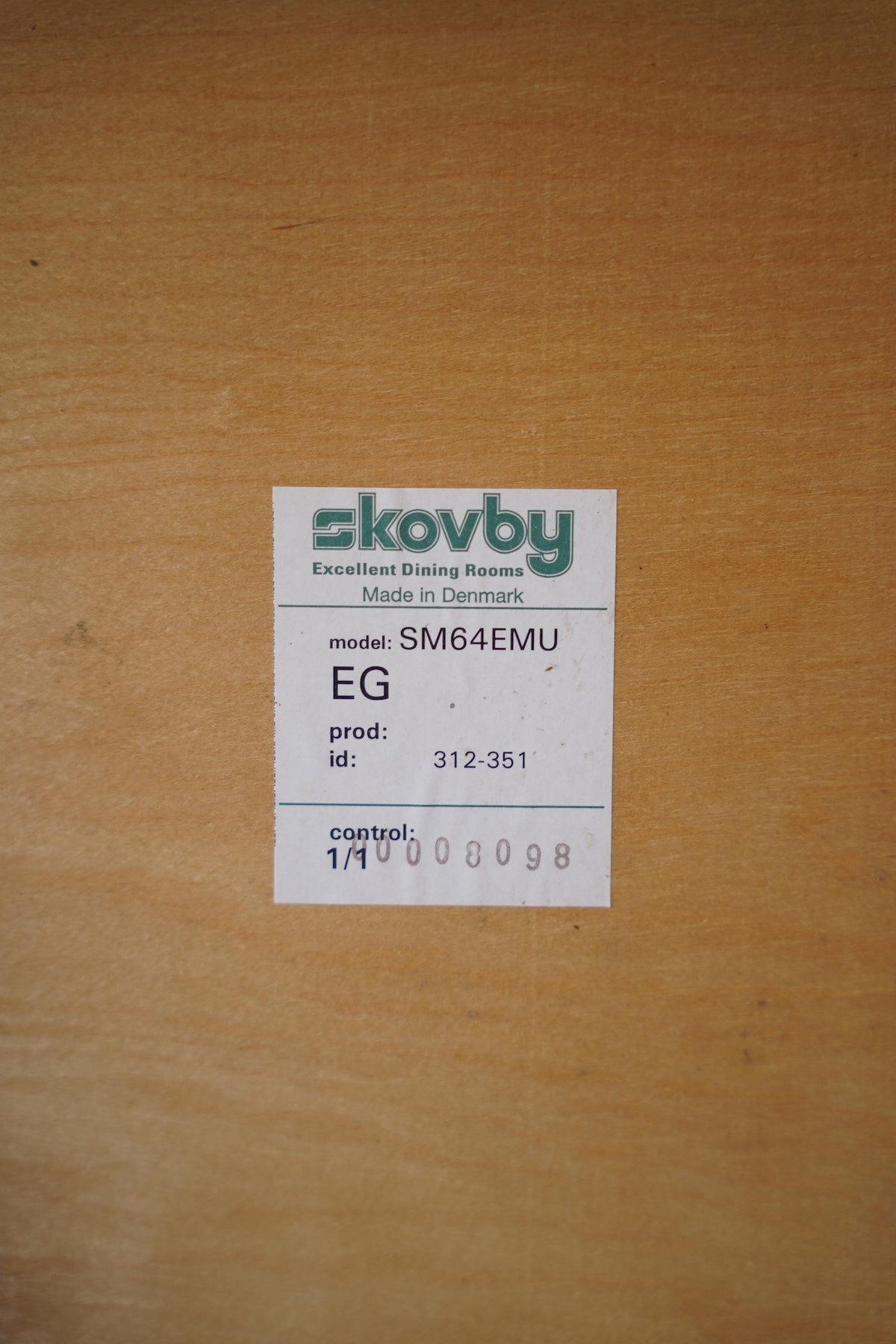 SKOVBY <br> ファブリックダイニングチェア <br> Denmark <br>大和店 - ヴィンテージ SHARK ATTACK