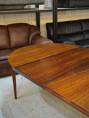 Haslev Møbelsnedkeri , Severin Hansen Jr <br> ラウンドエクステンションダイニングテーブル <br>1960's , Denmark <br>大和店