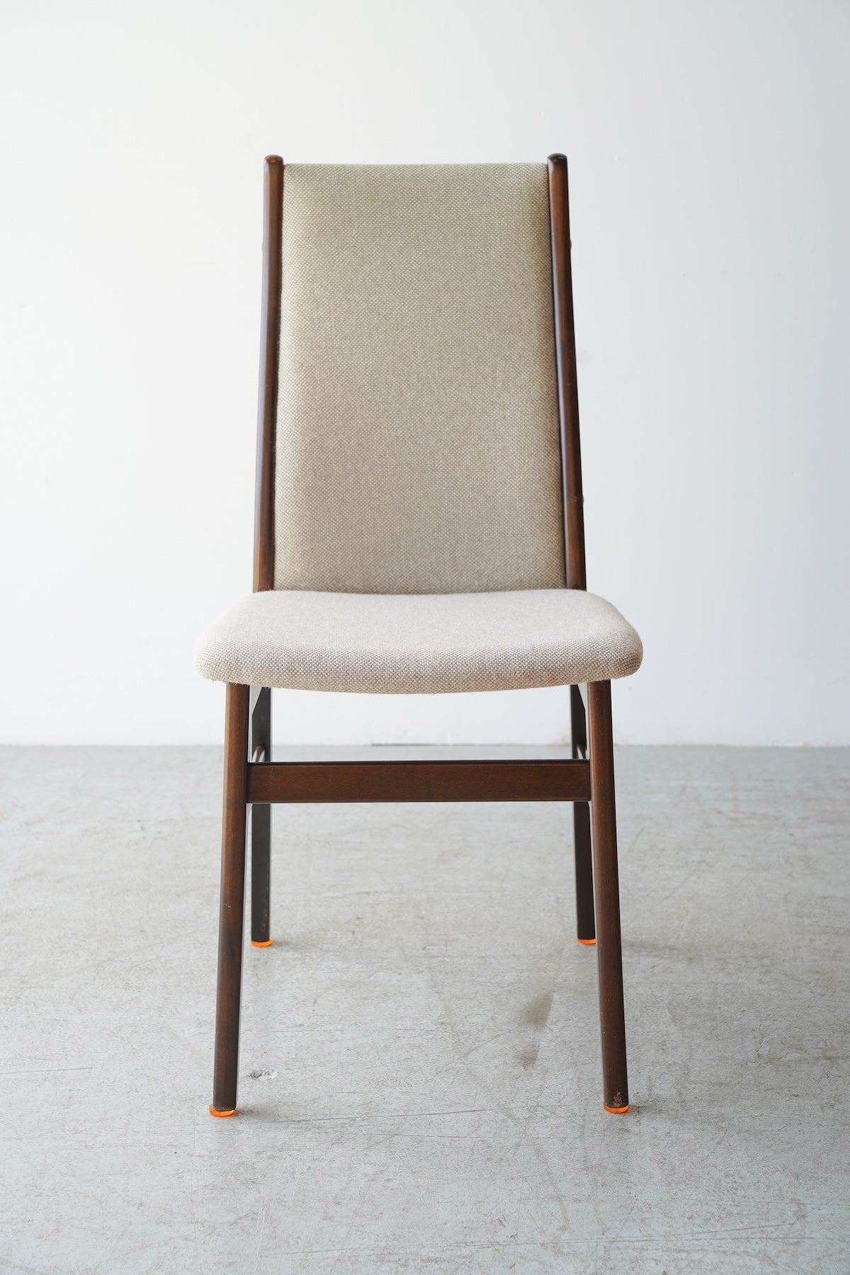 Farstrup Mobler <br> ダイニングチェア <br> Denmark <br> 大和店 - ヴィンテージ SHARK ATTACK