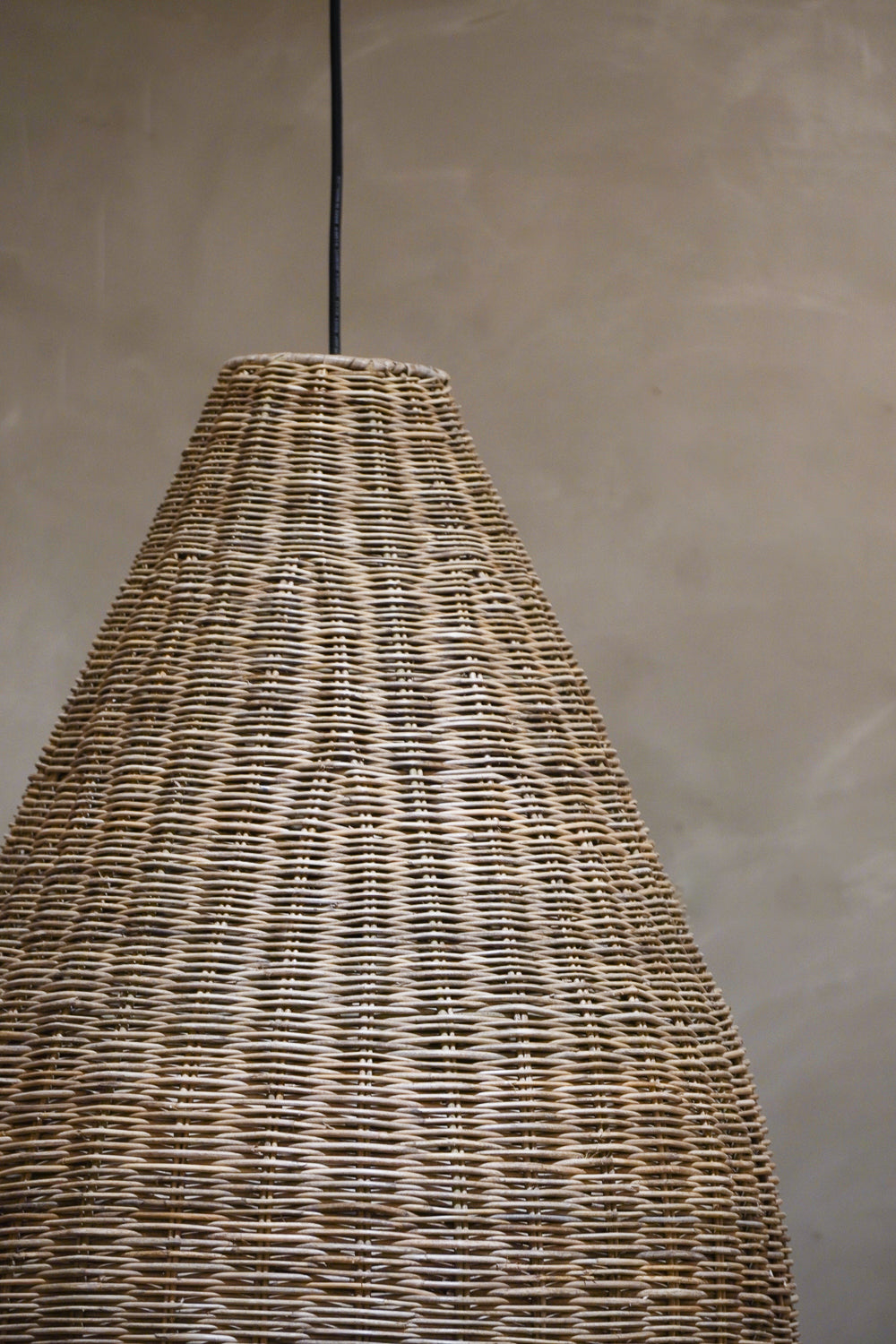 Versmissen<br>San Agnes Lamp M Natural<br>bob's box ・大和店・大阪店 - ヴィンテージ SHARK ATTACK