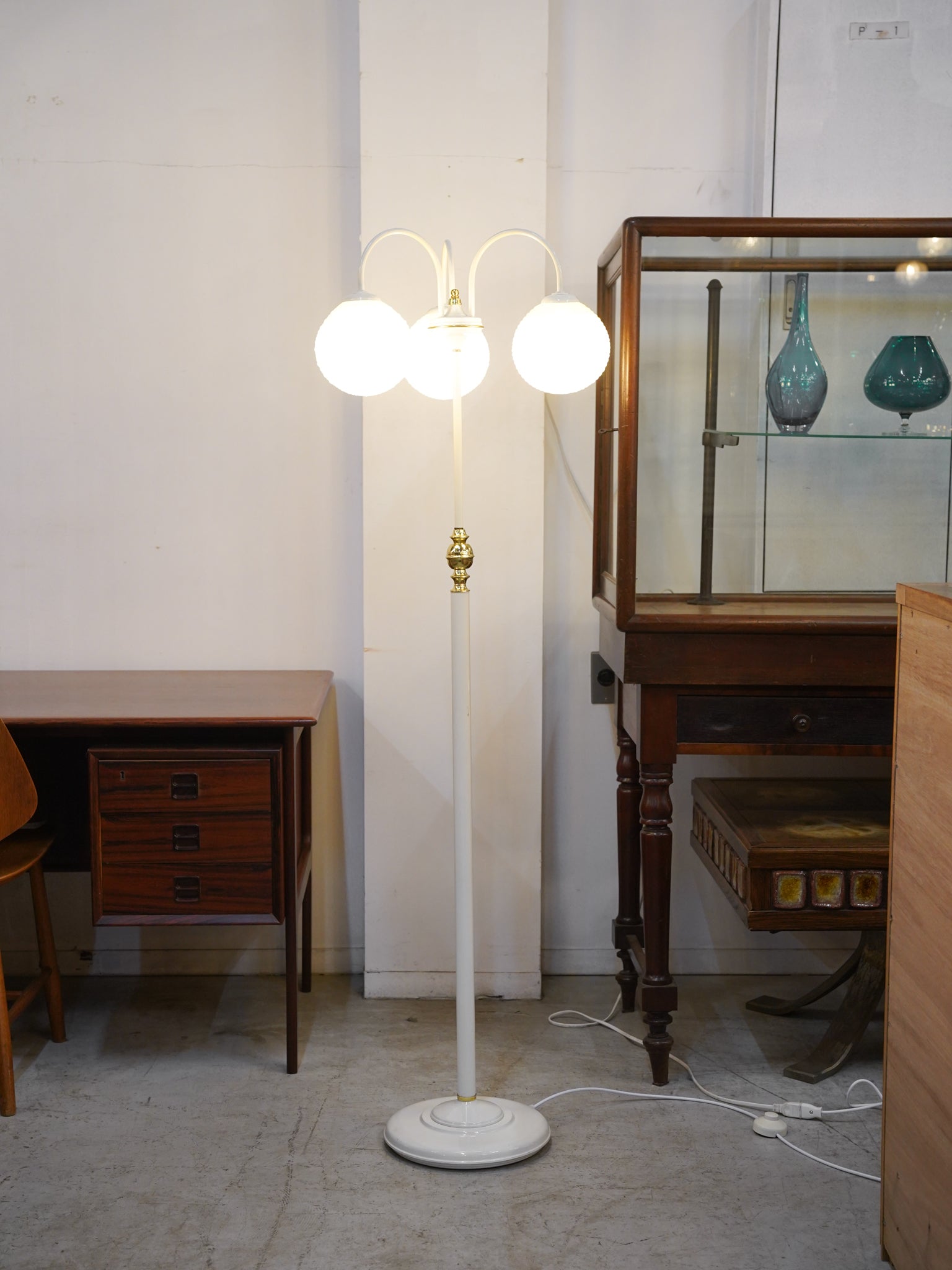 3灯フロアランプ - cerote antiques