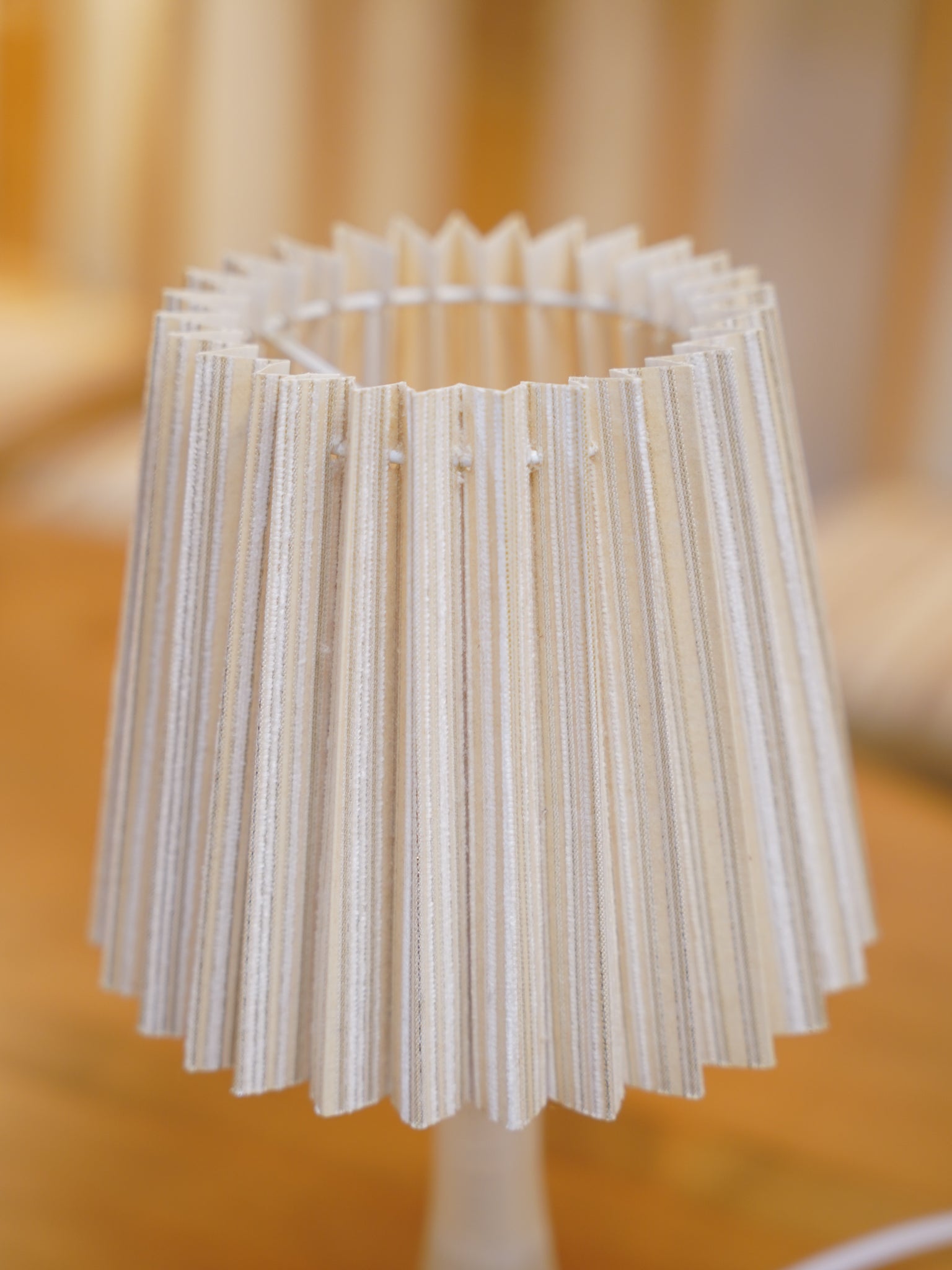 テーブルランプ