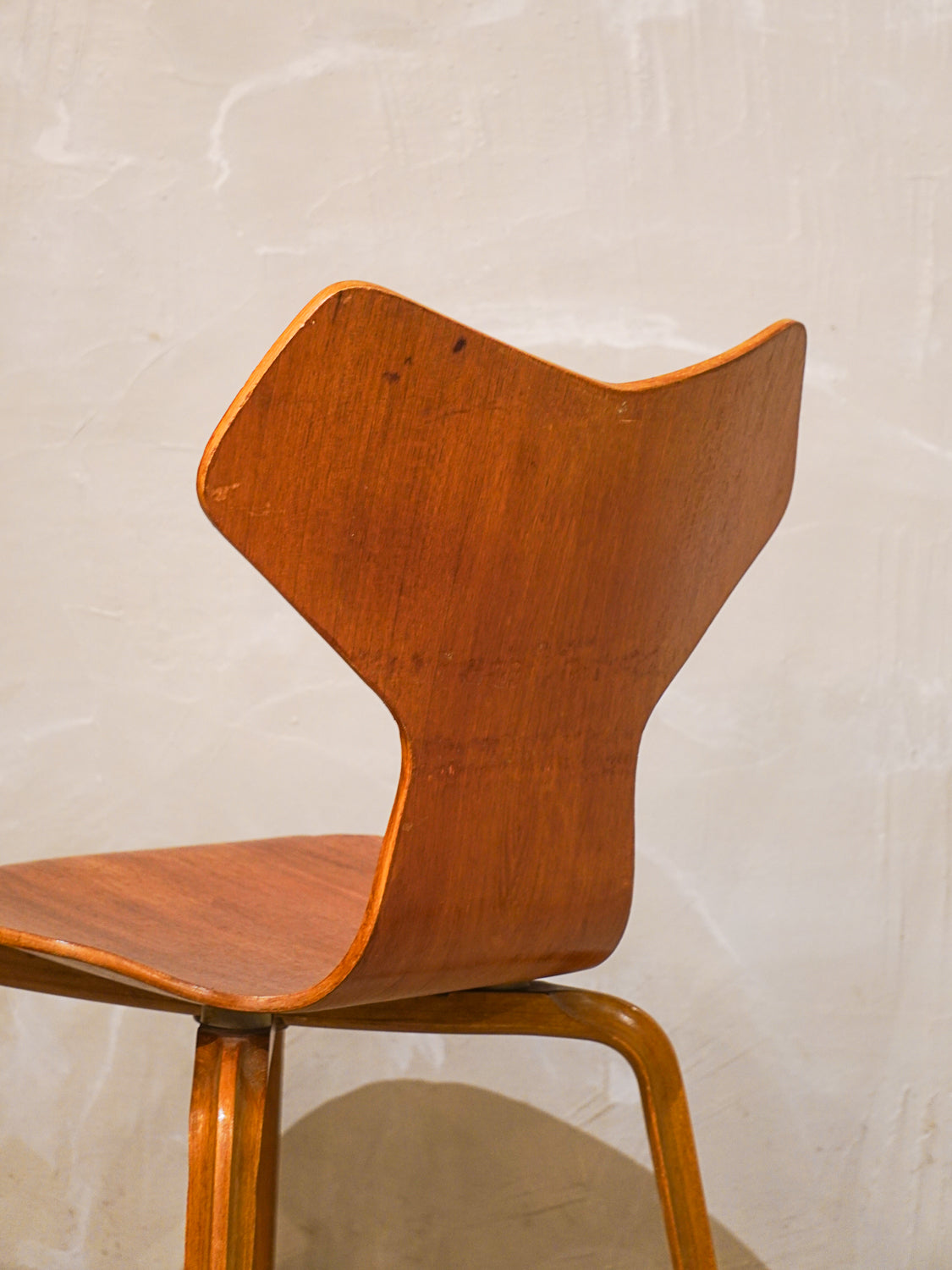 Fritz Hansen , Arne Jacobsen - 1970's , Denmark - Grand Prix Chair