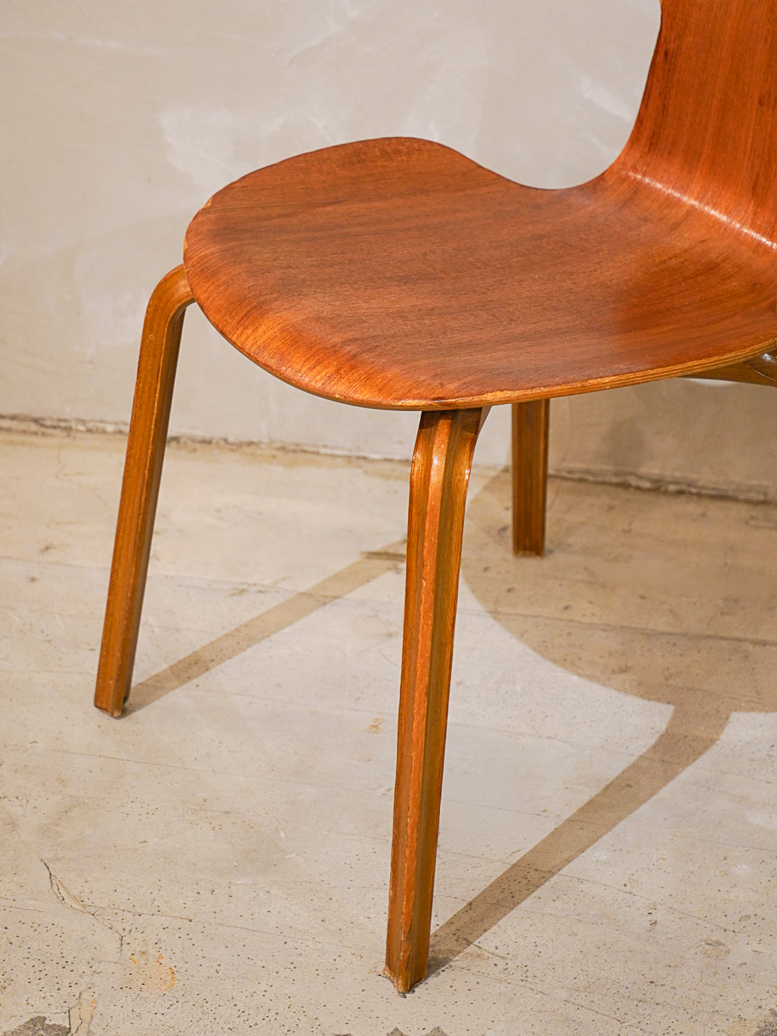 Fritz Hansen , Arne Jacobsen - 1970's , Denmark - Grand Prix Chair