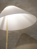 Louis Poulsen社  , Hans J Wegner <br>"Opala" フロアランプ<br>1970's , Denmark <br>bob's box