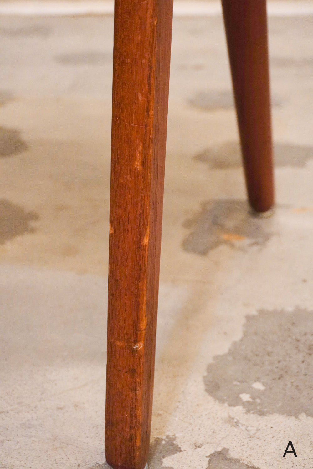 Hans J. Wegner CH29 ダイニングチェア(A/B) 2脚<br>ヴィンテージ <br>大阪店 - ヴィンテージ SHARK ATTACK