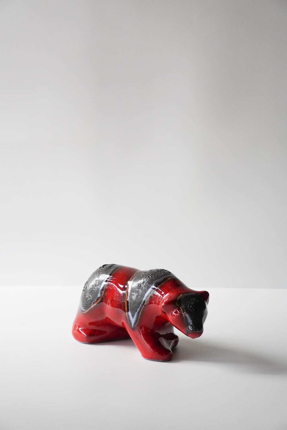 Otto Keramik <br>Bear 1021 M <br>Otto Keramik Tokyo・TAMAGAWA BASE - ヴィンテージ SHARK ATTACK