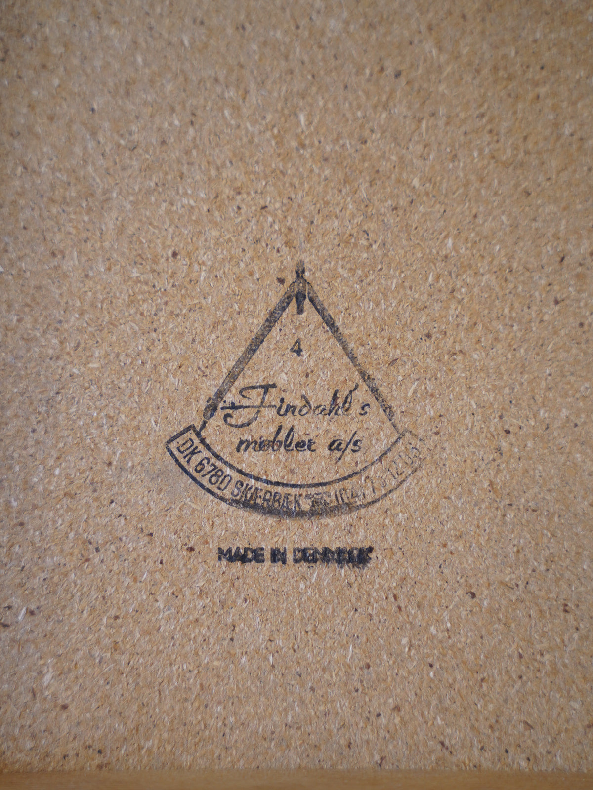 Findahls Møbler a/s<br>ダイニングチェア <br>Denmark<br> 大和店 - ヴィンテージ SHARK ATTACK