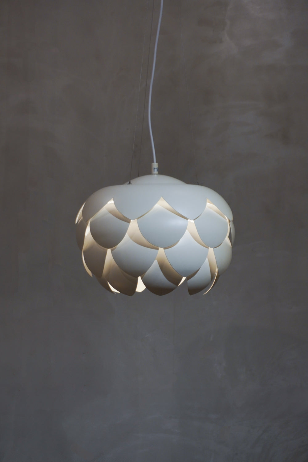 Nordlux <br>"Acantus"ペンダントランプ <br>Denmark<br> cerote antiques - ヴィンテージ SHARK ATTACK