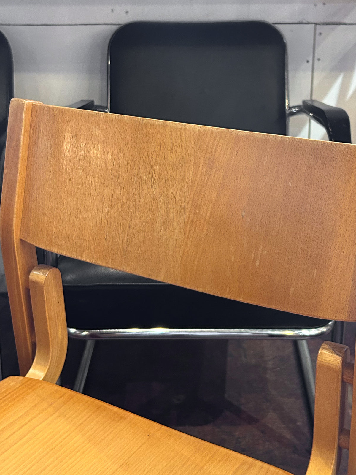 プライウッド スタッキングチェア