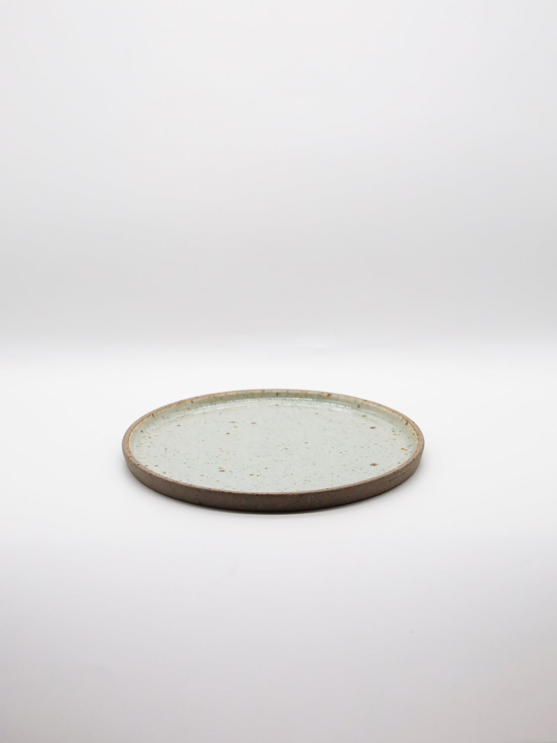 ONE KILN CERAMICS<br>FLAT PLATE S / RF-C <br>reload店 - ヴィンテージ SHARK ATTACK