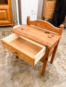 パインウッド ナイトテーブル<br> cerote antiques