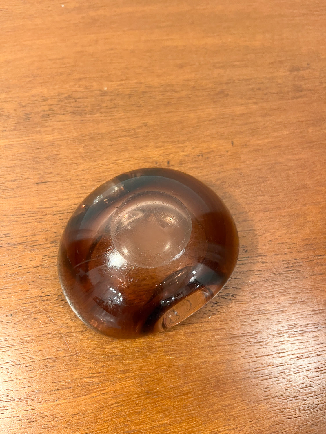 ガラストレイ