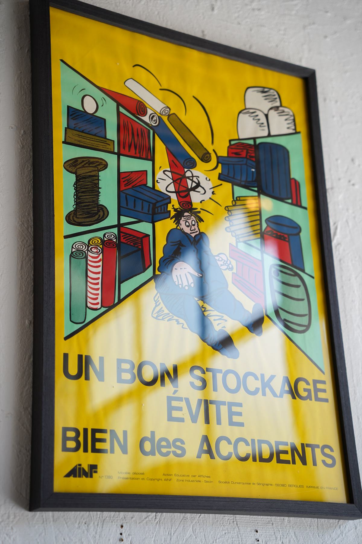France ウォールポスター<br>ヴィンテージ <br> 大阪店 - ヴィンテージ SHARK ATTACK