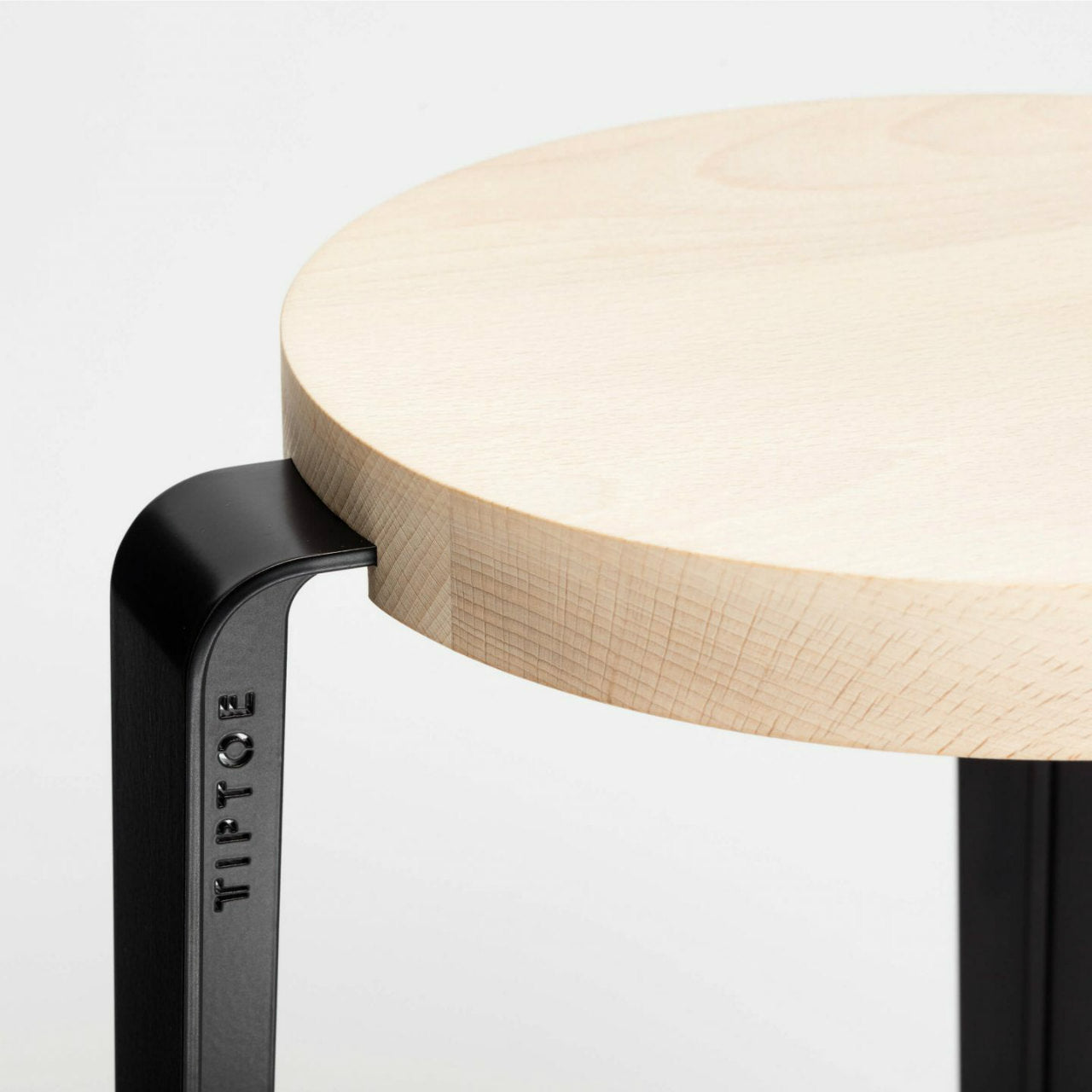 TIPTOE<br>MI LOU mid-high stool – SOLID BEECH <br>GRAPHITE BLACK - ヴィンテージ SHARK ATTACK