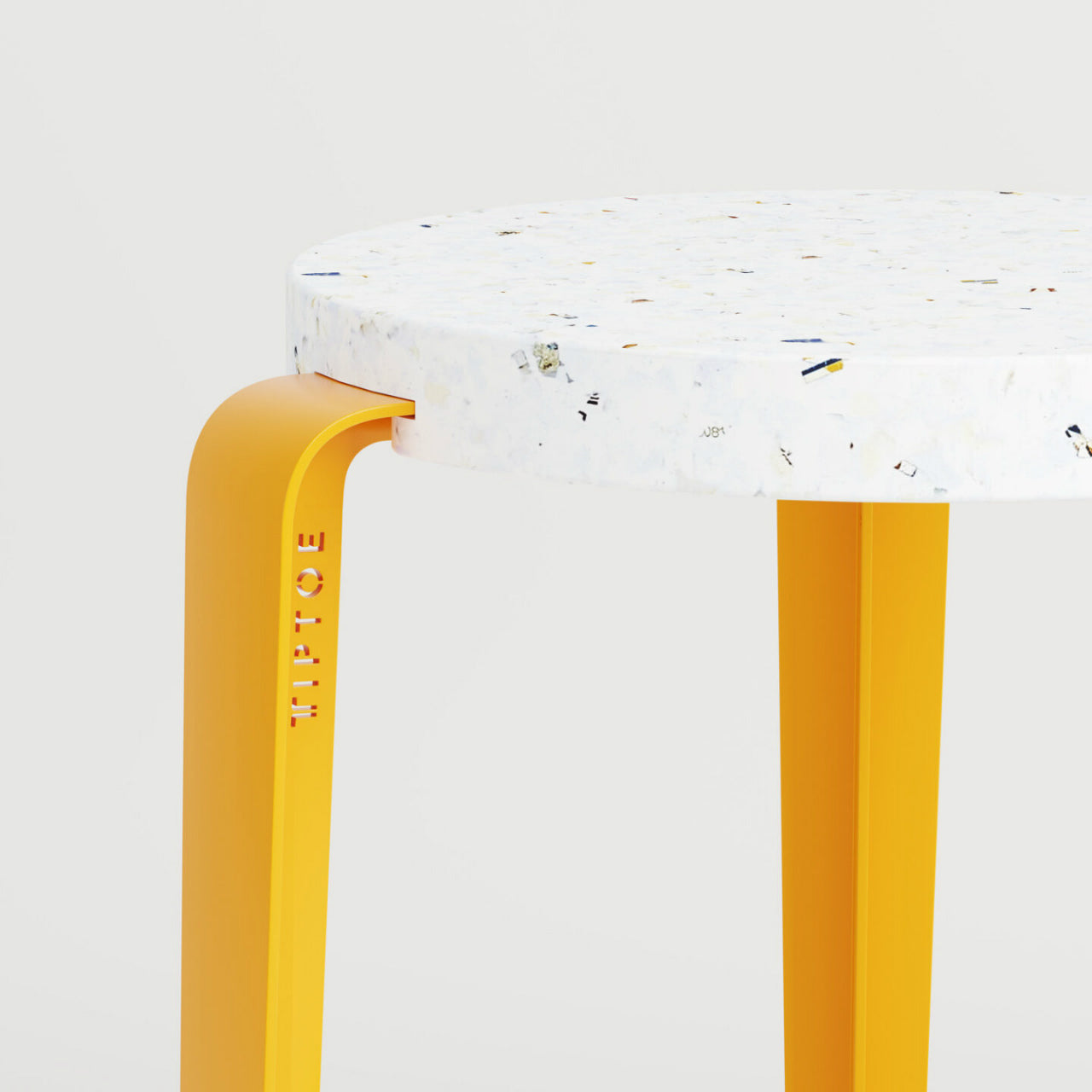 TIPTOE<br>LOU stool in recycled plastic VENEZIA <br>SUNFLOWER YELLOW - ヴィンテージ SHARK ATTACK