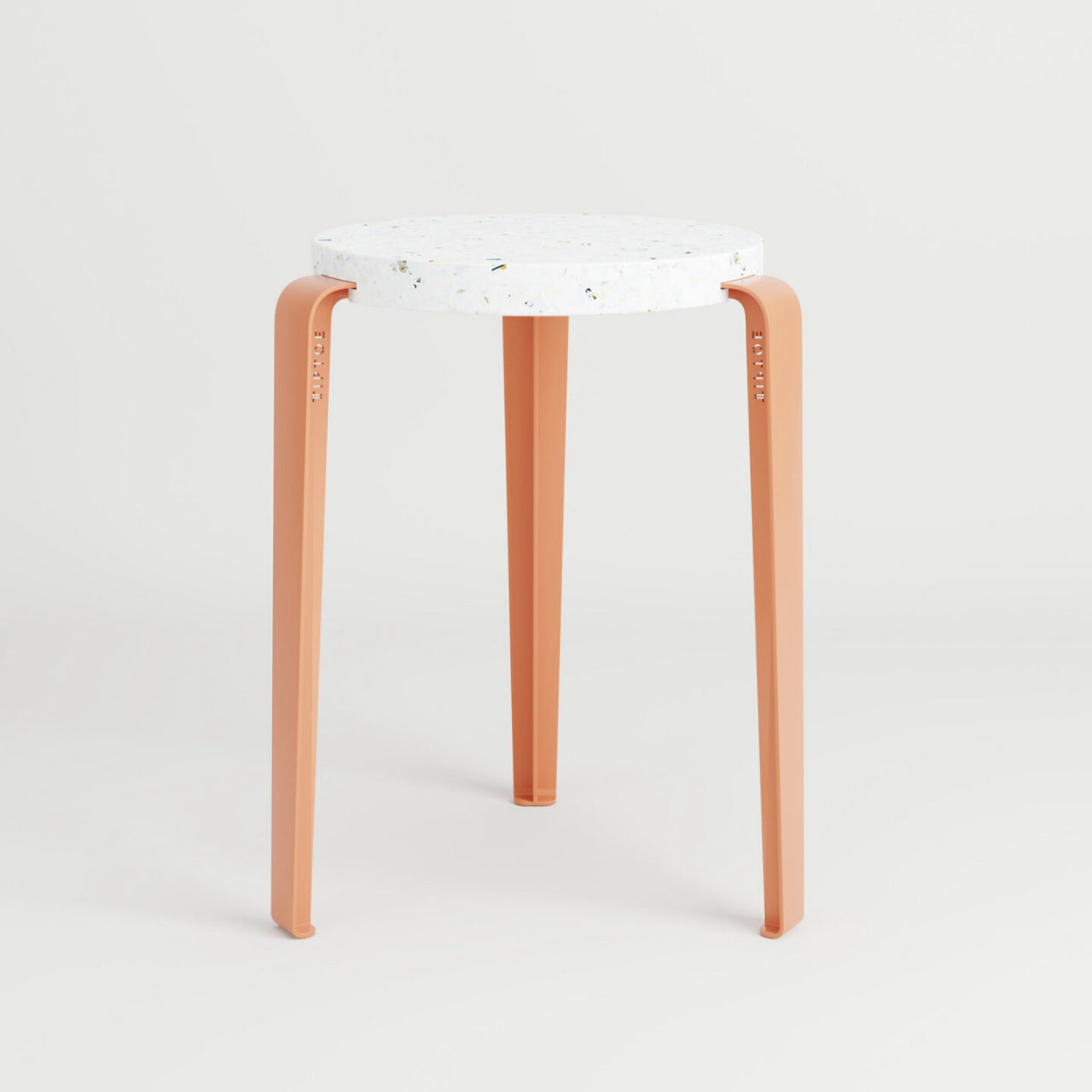 TIPTOE<br>LOU stool in recycled plastic VENEZIA <br>ASH PINK - ヴィンテージ SHARK ATTACK