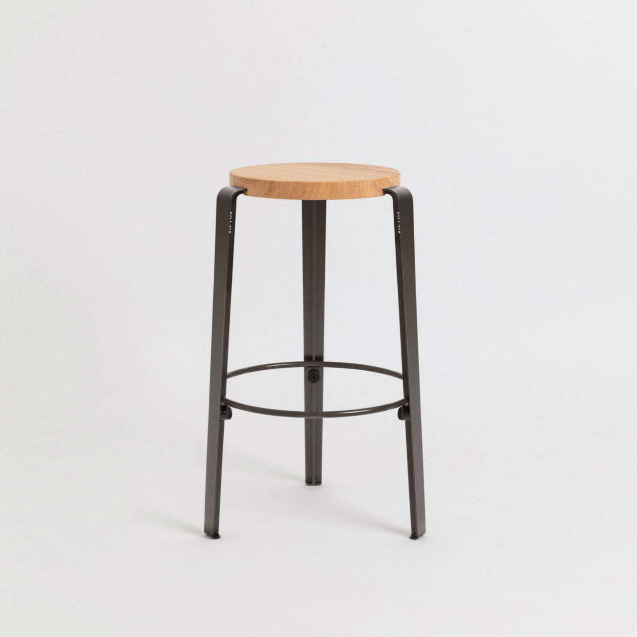 TIPTOE<br>MI LOU mid-high stool – solid wood – SOLID OAK <br>DARK STEEL - ヴィンテージ SHARK ATTACK